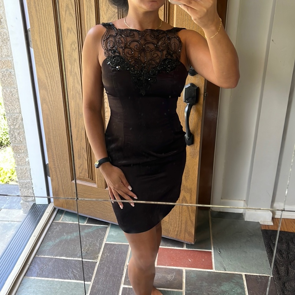 Perfect vintage 90s/2000s LBD